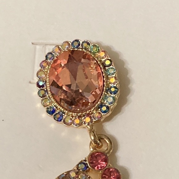 Spice Market BUTTERFLY FAUX GEMS/CRYSTALS DANGLE EARRINGS - Picture 4 of 9